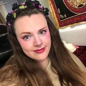 Meet your Posher, Kat